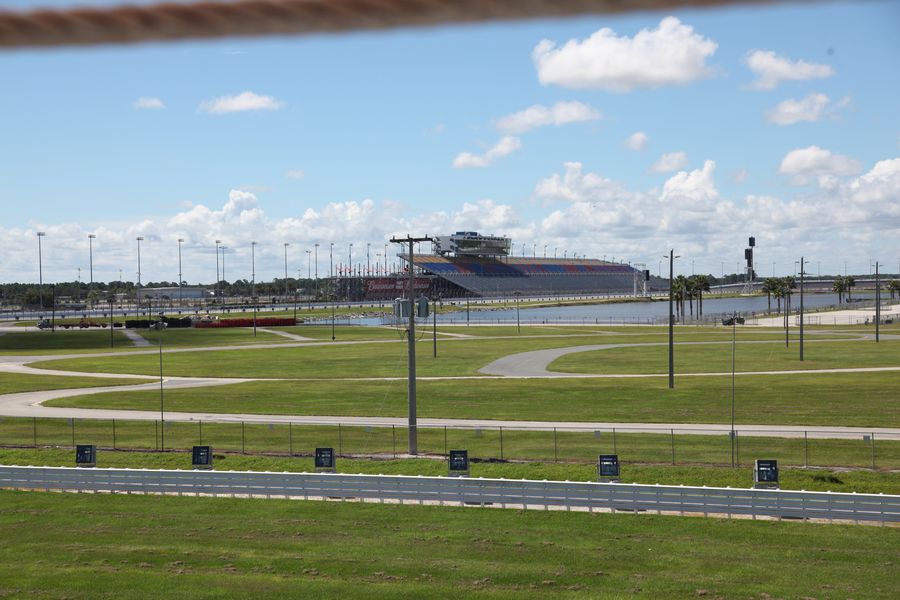 Daytona Int. Speedway Blick links